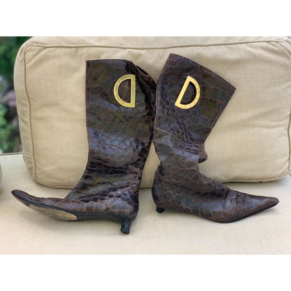 Dibrera Boot - Picture 2 of 2